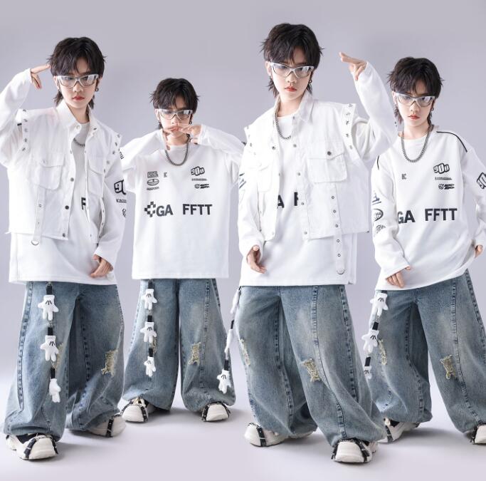 樂天商城 - 子供ダンス衣装 　白ベスト 黒ベスト デニムパンツ ガーコパンツ ジャズダンス衣装 　ヒップホップ ジャズ ダンス 衣装 舞台 ステージ衣装 余興 ダンス衣装 hiphopダンス衣装 小学生 中学生 結婚式 韓国 演出服 舞台服 発表会 団体服 普段着 ジャズダンス HIPHOP K-POP