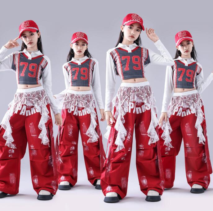 樂天商城 - ガールズダンス衣装 長袖トップス 赤プリントガーコパンツ ジャズダンス衣装 レース腰カバー　ヒップホップ ジャズ ダンス 衣装 舞台 ステージ衣装 余興 ダンス衣装 hiphopダンス衣装 学生 結婚式 韓国 演出服 舞台服 発表会 団体服 普段着 ジャズダンス HIPHOP K-POP