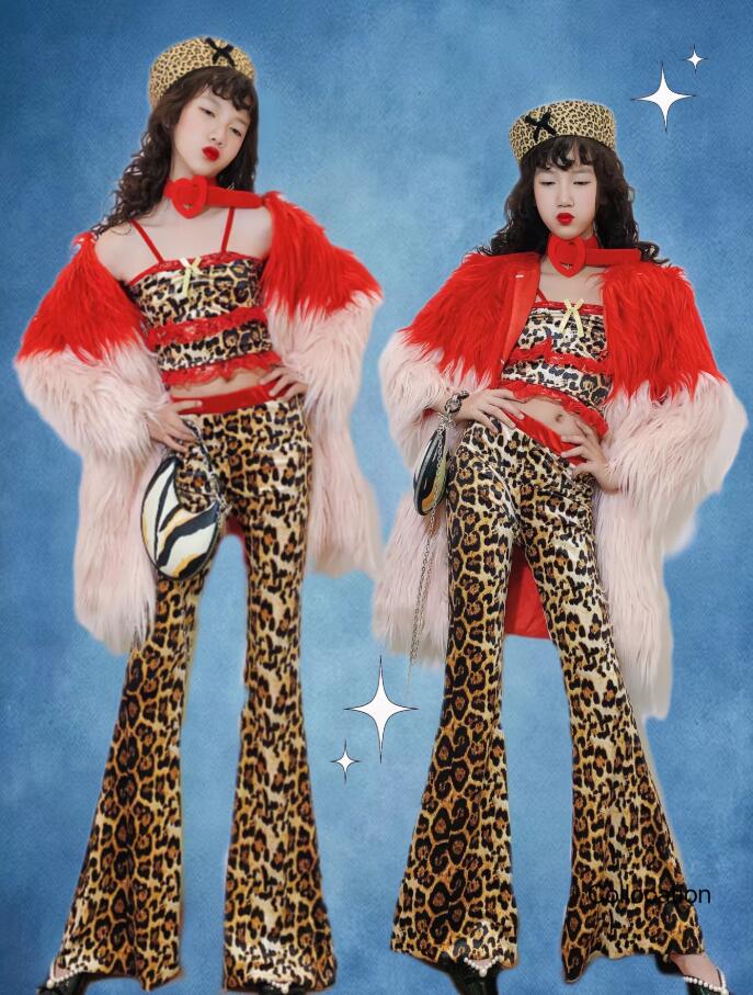 樂天商城 - 豹柄ラッパパンツ キッズダンス衣装 女の子 ダンス衣装 フレアパンツ 復古 ジャズダンス キャミソール トップス レトロ デスコ風 ラッパパンツ モデル 団体 チアガール イベント ステージ衣装社交ダンス コスチューム 撮影衣 HIPHOP 香港風 原宿 時代感 発表会 応援団