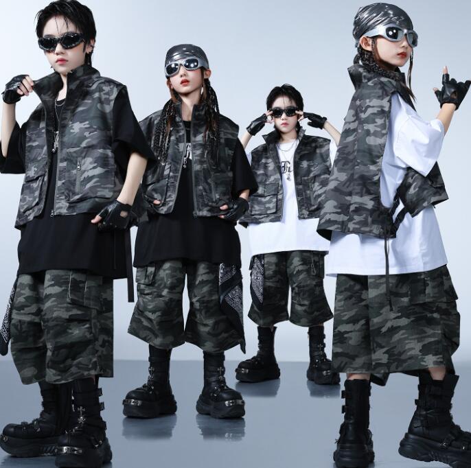 Rakuten - 迷彩柄ベスト 子供ダンス衣装 女の子/男の子ダンス衣装 ガーコパンツ ヒップホップ ショートパンツ ジャズダンス衣装 女の子ダンス衣装 夏キッズダンスセット普段着 可愛いダンス衣装 ダンス衣装 可愛いチアダンス衣装卒業式入学式イベント運動会110-180cm