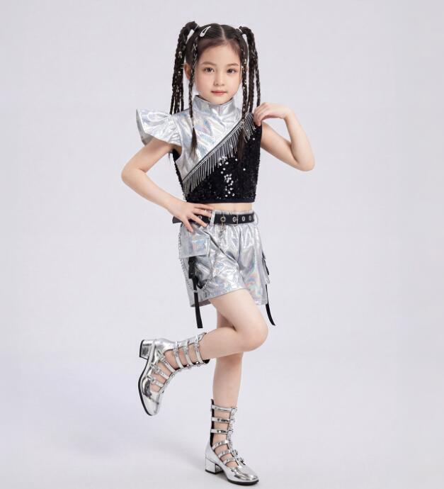 スパンコール ガールズ jazz 応援 ダンス衣装 ショートパンツ男女兼用 ダンス衣装 女の子ジャズダンス衣装 子供ダンス衣装 ダンス衣装 ヒップホップ夏キッズダンスセット普段着 可愛いダンス衣装 ダンス衣装 可愛いチアダンス衣装卒業式入学式イベント運動会110-180cm