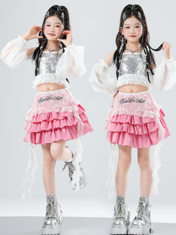 乐天商城 - スパンコール付きダンス衣装 ジャズダンス衣装 レザースカート 舞台演出服 ミニパンツ 演出服 AI感ダンス衣装 女の子 jazz hiphop かっこいい ダンス衣装 学園祭 文化祭 舞台衣装 シルバー 可愛いチアダンス衣装卒業式入学式イベント運動会110-180cm