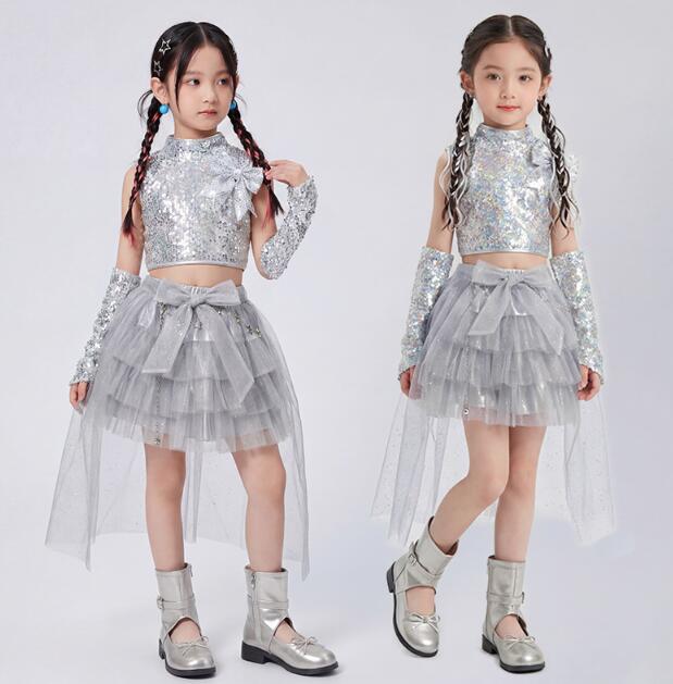 乐天商城 - スパンコール付き子供ダンス衣装 ジャズダンス衣装シルバースカート 舞台演出服 ミニスカート 演出服ダンス衣装 女の子 jazz hiphop かっこいい ダンス衣装 学園祭 文化祭 舞台衣装 シルバー 可愛いチアダンス衣装卒業式入学式イベント運動会110-180cm