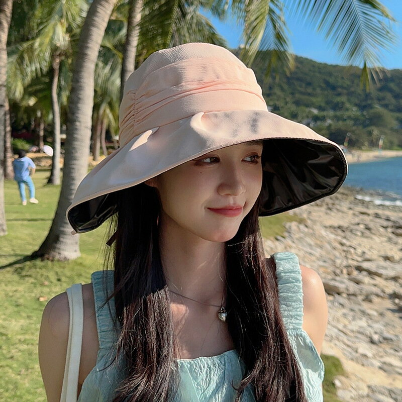 レディース ハット UVカット 帽子 日焼け防止【つば広・小顔効果・折りたたみ・サイズ調節】100遮光 遮熱 通気 紫外線対策 日除け帽子 ワイヤー入り あご紐 散歩 旅行 通勤 大きいサイズ 春夏のサムネイル