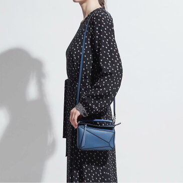 ロエベ LOEWE ショルダーバッグ 3WAY レディース ギフト プレゼント レザー 本革 32230 u95 5085 MINI PUZZLE ミニ パズル CLASSIC CALF【返品送料無料】【ラッピング無料】