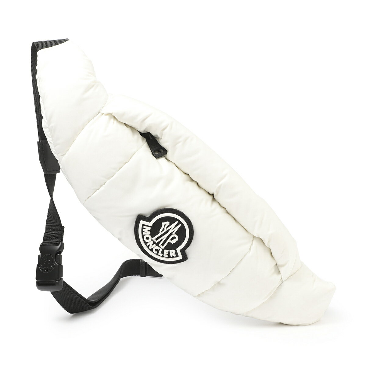 【8/25限定!当選確率1/2!MAX100%POINT BACK!※要エントリー】モンクレール MONCLER クロスボディバッグ ショルダーバッグ ホワイト メンズ legere beltbag 5m50100 02szs 034 LEGERE【返品送料無料】のサムネイル