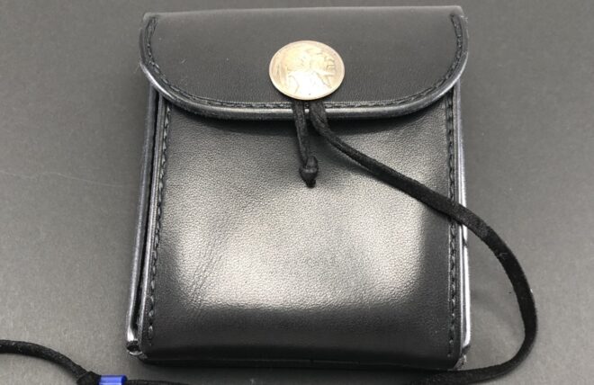 楽天市場】ゴローズ 二つ折り財布(バッグ・小物・ブランド雑貨 楽天市場】ゴローズ 二つ折り財布(バッグ・小物・ブランド雑貨
