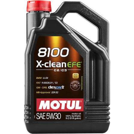 用途 エンジンオイル エンジンの種類 4T 製品ジャンル 8100 粘度 5W-30 ACEA規格 ACEA C2, C3, API SERVICE SQ メーカー認証 BMW LL-04, MERCEDES-BENZ MB-Approval 229.52, OPEL OV 040 1547 - G30, VAUXHALL OV 040 1547 - G30, OPEL OV 040 1547 - D30, VAUXHALL OV 040 1547 - D30 メーカー認証相当 9.55535-S1, 9.55535-S3, 505 00 505 01 メーカー推奨 HONDA, MITSUBISHI, NISSAN, SUBARU, SUZUKI, TOYOTA, SSANGYONG, HYUNDAI, KIA 製品特徴 高い保護性能と低燃費性を両立させた高性能全合成エンジンオイルです。その優れた低燃費性により、BMWグループ、GM（General Motors）、Opel、MERCEDESに認証されています。 ガソリン/ディーゼルエンジン、自然吸気/ターボチャージ、直接/間接噴射搭載の最新世代の車種向けに特別に開発されています。 ユーロ4/5/6いずれかの排ガス規制に準拠し、高HTHS（>3.5 mPa.s）粘度と 硫酸灰分（≦0.8%）、リン（0.07≦x≦0.09%）、硫黄（≦0.3%）含有量を低減した「ミッドSAPS」のACEA C3エンジンオイル、 または、低摩擦、低HTHS（≥ 2.9 mPa.s）粘度を持ち硫酸灰分（≤ 0.8%）、リン（≤ 0.09%）、硫黄（≤ 0.3%）含有量を低減した「ミッドSAPS」オイル（ACEA C2オイル）を要する車種向けです。 「低燃費」エンジンオイルを要求する場合に適しています（ACEA C2規格）。 触媒コンバータ（CAT）やディーゼル粒子状フィルタ（DPF）に対応しています。 一部のエンジンでは使用できない場合があります。不明点については、必ず取扱説明書をご参照ください。