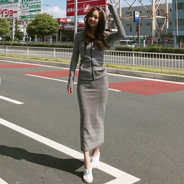 【セットアップ】フード付き パーカー＋ロングスカート ストライプ カジュアルスポーツ スーツ. ツーピース a3524