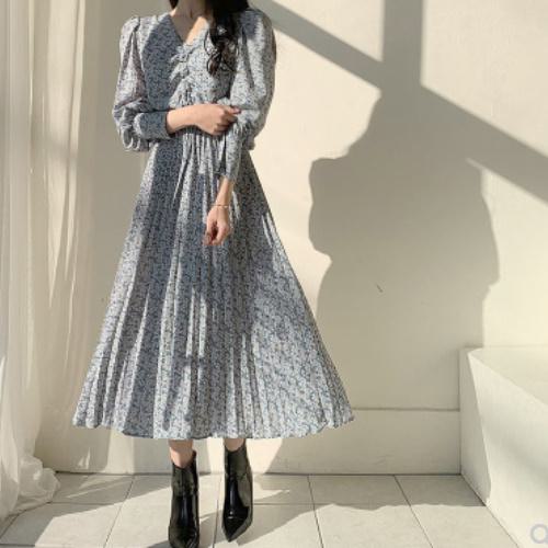 Rakuten - パフスリーブ フェミニンプリーツワンピース 3色展開 A2135