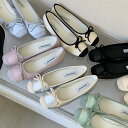 リボンフラットパンプス フラットパンプス レディース パンプス シューズ スクエアトゥ フラットパンプス トレンド お仕事コーデ ママコーデ. デートコーデ オ...