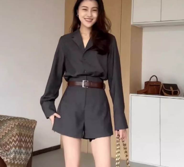 レディース スーツ 長袖 大人可愛い おしゃれ セットアップ クラシカル きれいめ ショート クール 都会的 前開き ベルト 襟付き フェミニン かっこいい こなれ感 エレガント Vネック ウエストマーク ボタン ベーシック モード系 mcloset3939-10005020 mscloset サンプル画像3