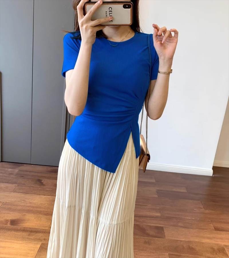 乐天商城 - 休日スタイル 夏コーデ カットソー きれいめ ギャザー レディース カジュアル シンプル トップス ラフ クール サイドスリット タック 半袖 個性的 こなれ感 ラウンドネック アシンメトリー 大人可愛い おしゃれ アクティブ ガーリー