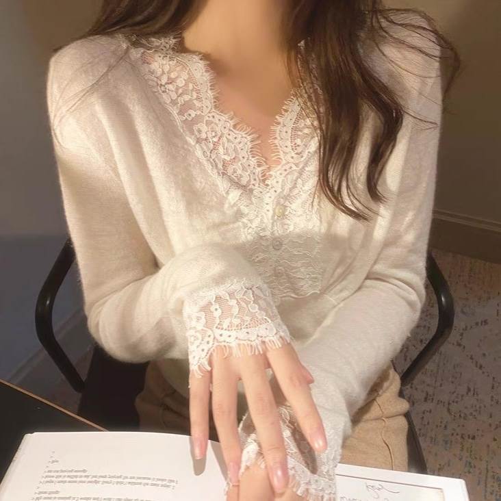 甘め レディース セーター ヴィンテージ 大人可愛い トップス モダン かわいい ニット おしゃれ エレガ..