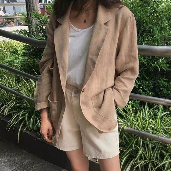Rakuten - アウター ジャケット 前開き おしゃれ 存在感 長袖 抜け感 かわいい 襟付き 薄手 こなれ感 ベーシック かっこいい 個性的 主役級 カジュアル 大人可愛い ルーズ シンプル ミディアム丈 春 ラフ きれいめ ポケット 上品 秋