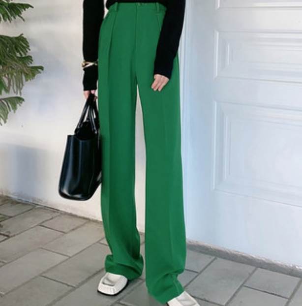 ボトムス パンツ コーデ パンツ デート きれいめ モテ カジュアル トレンド ファッション 流行 インスタ映え 旅行 女子会 大人可愛い スタイル 上品 存在感 ボトムス 主役級 おしゃれ シンプル お出かけ 休日 大人(4)