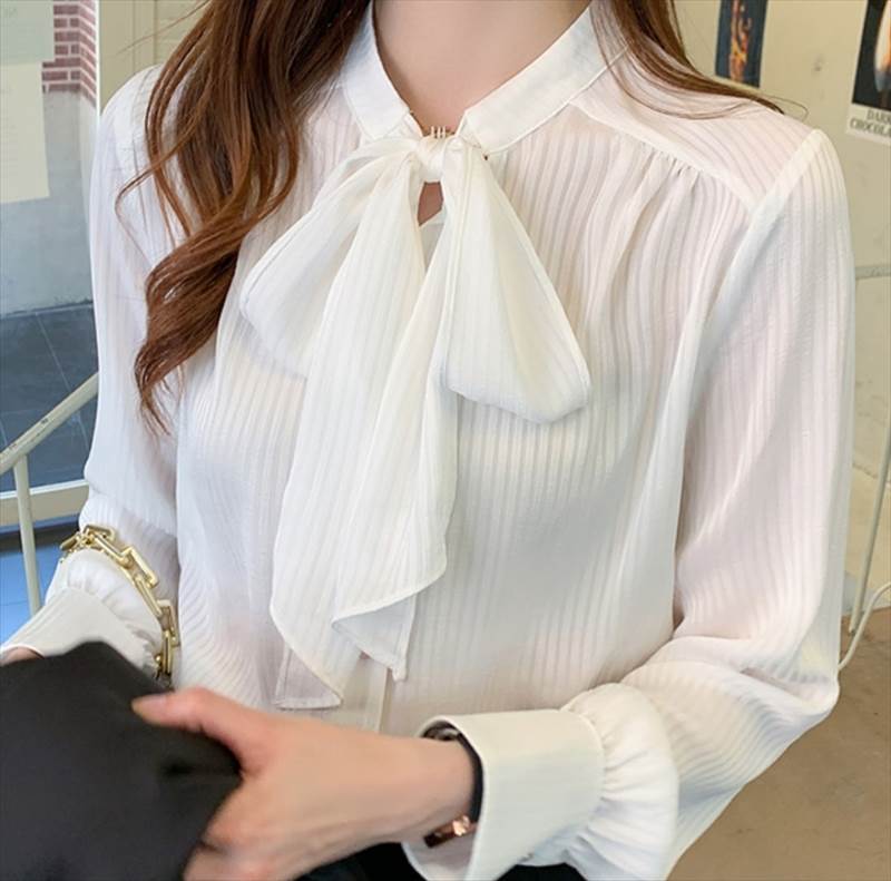 トップス デート 女子会 デート きれいめ スタイル おしゃれ カジュアル トレンド 大人可愛い 流行 上品 シンプル 旅行 大人 インスタ..