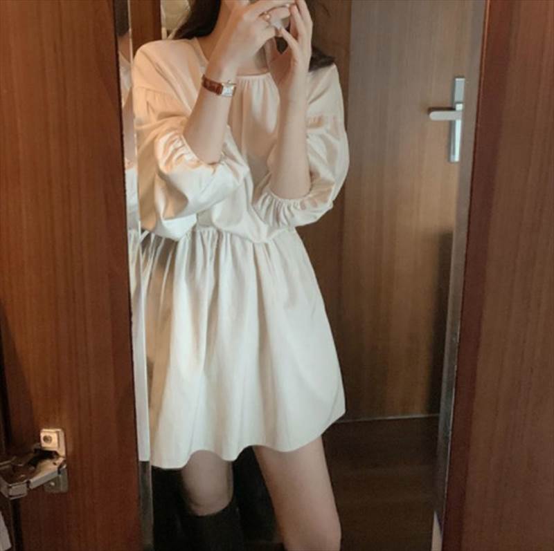 Rakuten - ワンピース デート 女子会 デート きれいめ スタイル おしゃれ カジュアル トレンド 大人可愛い 流行 上品 シンプル 旅行 大人 インスタ映え 存在感 かわいい ワンピース 着回し モテ お洒落 休日 コーデ ファッション