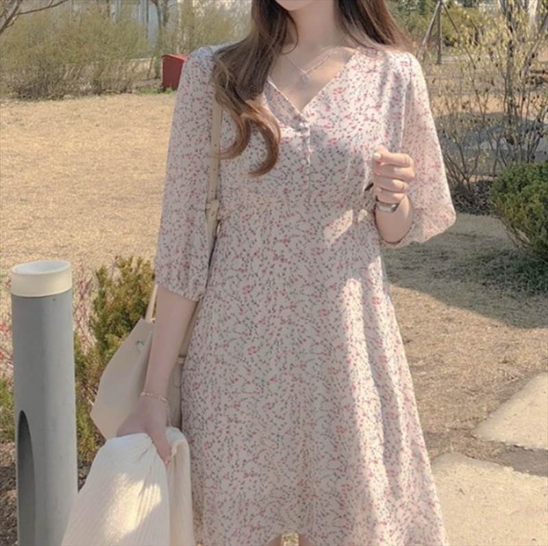 Rakuten - ワンピース デート 女子会 デート きれいめ スタイル おしゃれ カジュアル トレンド 大人可愛い 流行 上品 シンプル 旅行 大人 インスタ映え 存在感 かわいい ワンピース 着回し モテ お洒落 休日 コーデ ファッション