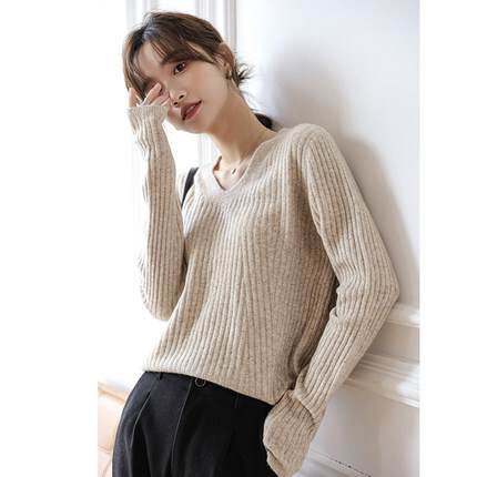 乐天商城 - トップス ニットソー 大人女子 ニットソー セーター 上品 ルーズ かわいい 個性的 かっこいい ラブリー モード系 きれいめ マニッシュ リブ編み シンプル モダン おしゃれ トップス ガーリー エレガント Vネック 袖あり お洒落 大人可愛い