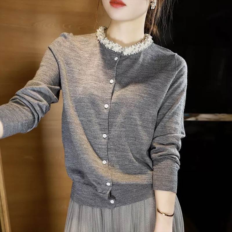 トップス デート きれいめ デート カットソー 個性的 ルーズ セーター 冬 ガーリー シンプル 存在感 秋..