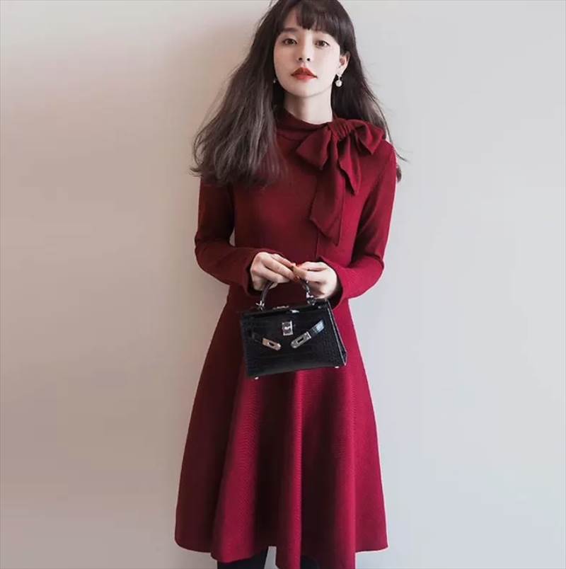 Rakuten - ワンピース デート きれいめ デート ワンピドレス 個性的 ルーズ ミモレ丈 冬 ガーリー シンプル 存在感 秋 大人女子 10代 春 主役級 おしゃれ ワンピース クール 長袖 かわいい 上品 袖あり 大人可愛い