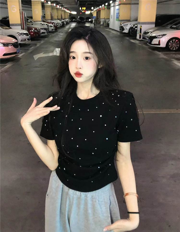 乐天商城 - トップス 女性用 上品 女性用 デート きれいめ レディース かわいい 20代 お洒落 通学 大人可愛い 30代 半袖 袖あり シンプル 40代 Tシャツ トップス 学生 ママ ラウンドネック 無地 10代 春