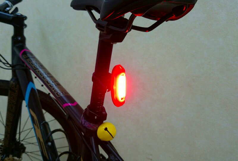 自転車用 リア用 COBタイプLEDテールライト【ロードバイク】【セーフティーライト】: