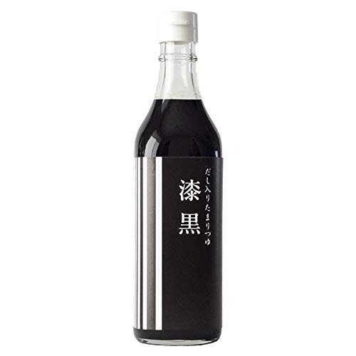 原材料:たまりしょうゆ、風味調味液(だし(宗田節、椎茸)、食塩、醗酵調味料、その他)、砂糖、みりん/調味料(アミノ酸等)、着色料(カラメル)、ビタミンB?、 内容量:500ml 商品サイズ(高さx奥行x幅):6.4cm×24.2cm×6.4cm