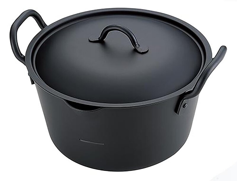 商品サイズ:236×219×150mm 本体重量:1320g 容量:2.8L 材質:本体/鉄・シリコン焼付け塗装、取っ手・フタ/鉄・シリコン焼付け塗装