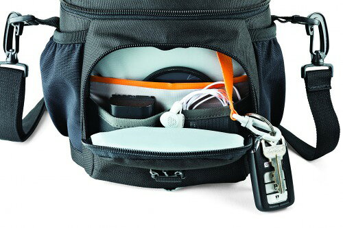 �ڸ��� Ÿ�������A��󥯡�Lowepro �����ץ� �Υ�140AW II �֥�å� LP37117-PWW