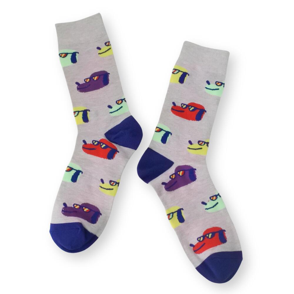 グラサン ドッグ 総柄 ソックス 靴下 カラフル グレー メンズ MENS SOCKS SOX DOG 犬 お洒落 オシャレ 派手 足元 コーディネイト かわいい くつ下 キュート クルーソックス ファッション