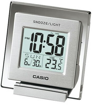 カシオ トラベルクロック コンパクト 置き時計 おしゃれな デジタル 目覚まし時計（SCL16FB14SLV） アラーム スヌーズ機能 日付 曜日 カレンダー 温度計 LED ライト付き 見やすい 大型液晶 CASIO 旅行用 目覚まし時計