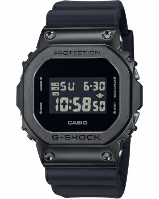 カシオ G-SHOCK スポーツウォッチ 20気圧防水 メンズ デジタル 腕時計 Gショック 限定モデル (GM-5600UB-1JF) ストップウォッチ カウントダウンタイマー LED ライト付き ランニングウォッチ カシオ マラソン ランニング 時計 アウトドアウォッチ