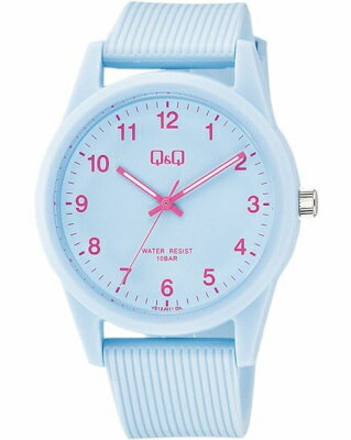 シチズンCBMからスポーティなデザインのカジュアルウォッチが登場。10気圧防水機能を搭載した水回りの使用でも安心のモデルです。シンプルで視認性の良い文字板がカジュアルでもフォーマルでも洗練されたさりげないお洒落を演出します。 ●10気圧防水 ●3針 ●ケース・風防：合成樹脂 ●ムーブメント:クォーツ式 ●バンド素材：ウレタン（対応する腕回り：155～205mmまで） ●ケースサイズ（H×W×D）：49×40×11mm