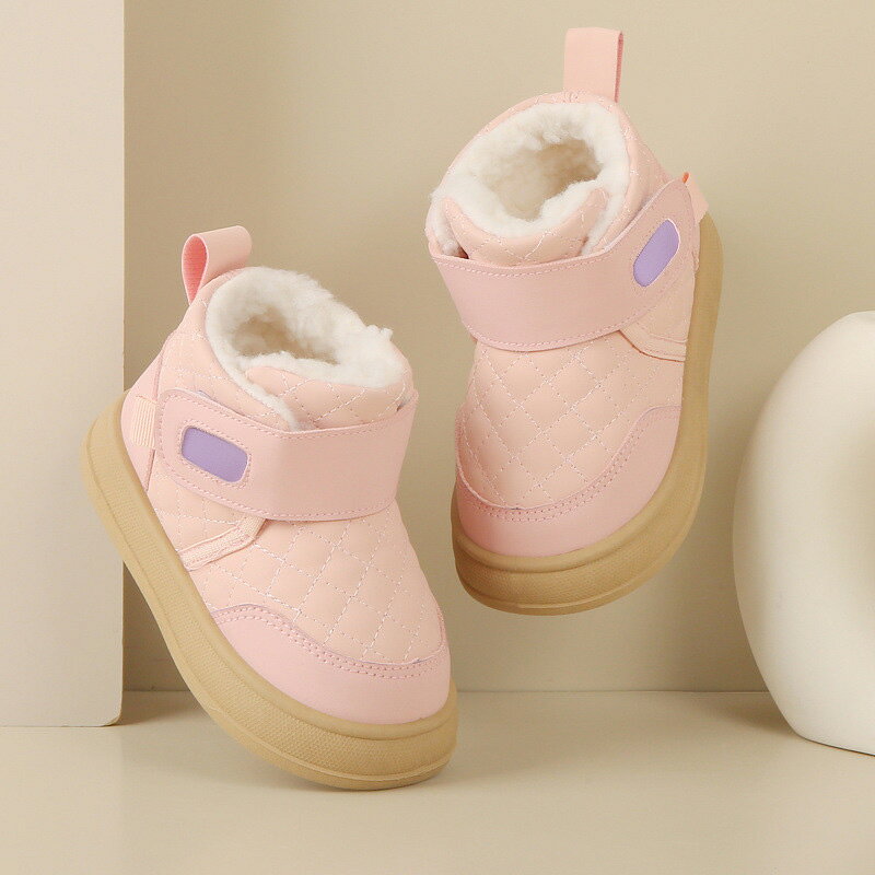 スノーブーツ 綿靴 幼児 キッズシューズ 男の子 女の子 赤ちゃん靴 冬靴 フォーマル 子供用 ファーストシューズ 保暖 防寒対策 通学履き 簡単に脱ぎ履 雪用 雨の日 雪遊び 通学 外出 誕生日 プレゼント