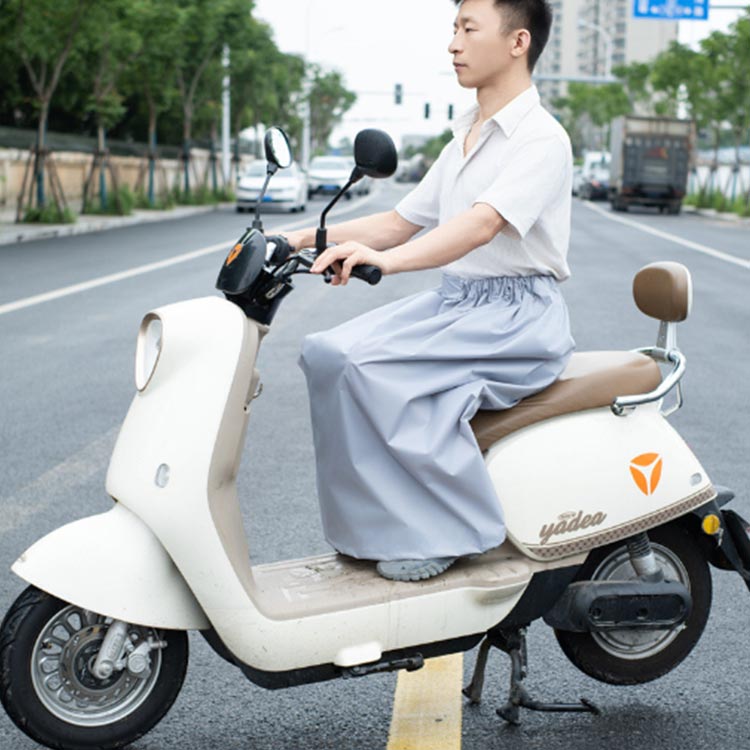 エムディーアール 楽天市場店の防汚 雨具 自転車 雨対策 レインウェア レインパンツ 男女兼用 快適 防風 撥水 簡単着脱 レイングッズ レディース メンズ 防水｜アングル2