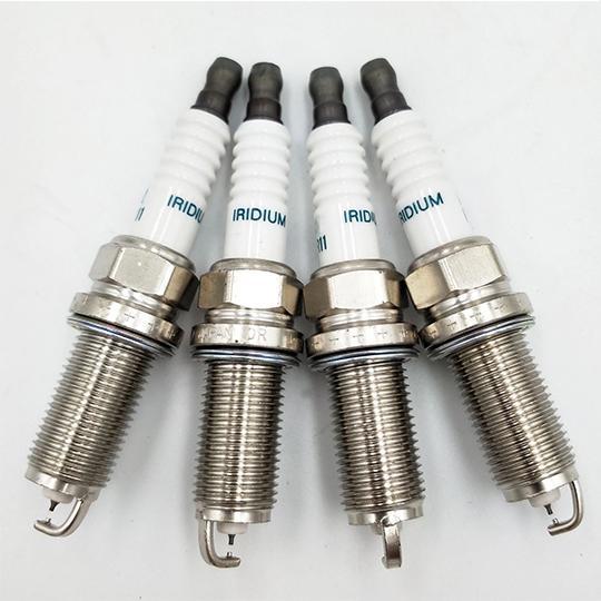 スパークプラグ 90919-01243 FK16HR11 交換 イリジウム TOYOTA トヨタ