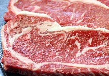 【送料無料】【赤身が美味しい豊西牛】サーロインステーキ230g×10枚【国産牛肉 和牛 a5ランク 黒毛和牛 松阪牛 ギフト 帰歳暮 神戸牛 近江牛 米沢牛 神戸ビーフ 但馬牛 飛騨牛 御贈答 内祝い 御祝 出産祝 快気祝 お中元 お歳暮 お誕生日 ハンバーグ 霜降り肉 但馬牛】