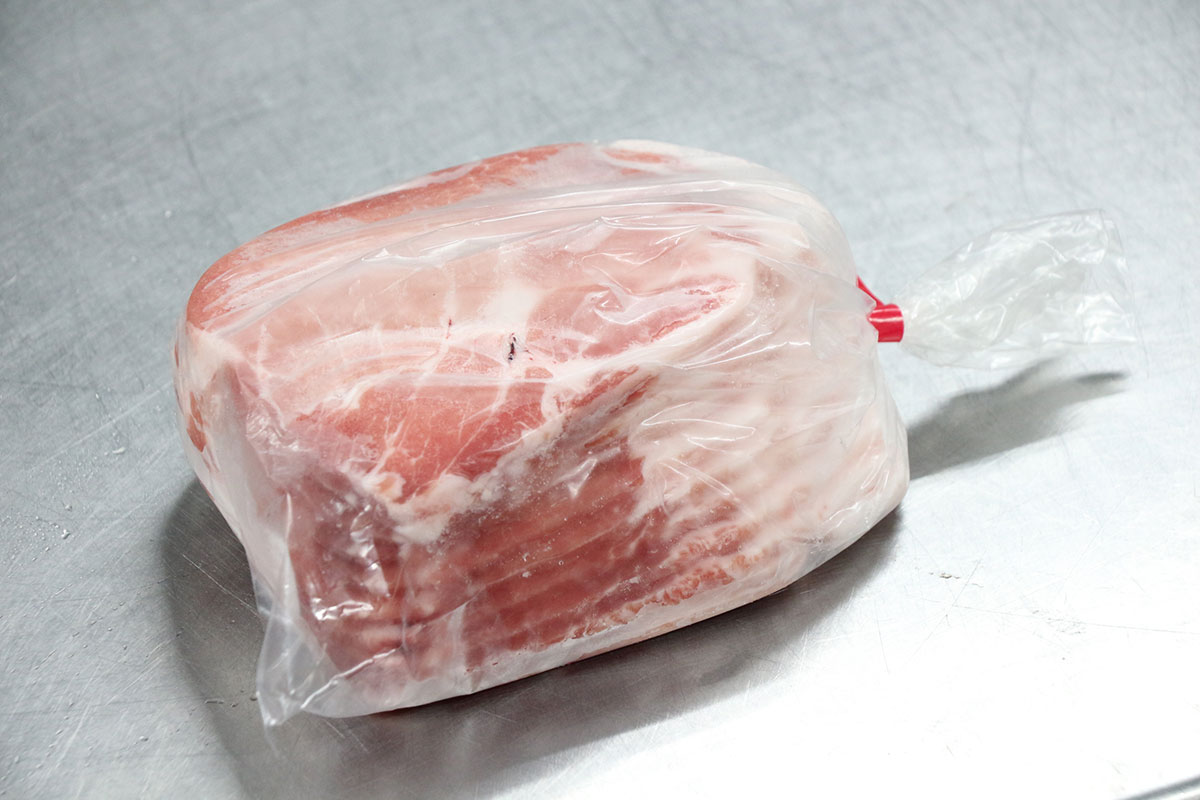 【ふるさと納税】北海道 岩内町 北海道産 豚肉 とんかつ用 ロース 1.2kg(120g×10枚) F21H-429