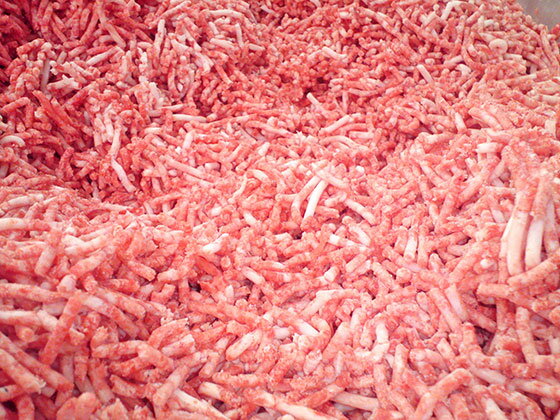 増量中のため普通の真空袋に入っています　褐毛和牛　いけだあか牛100％　挽き肉500g 2