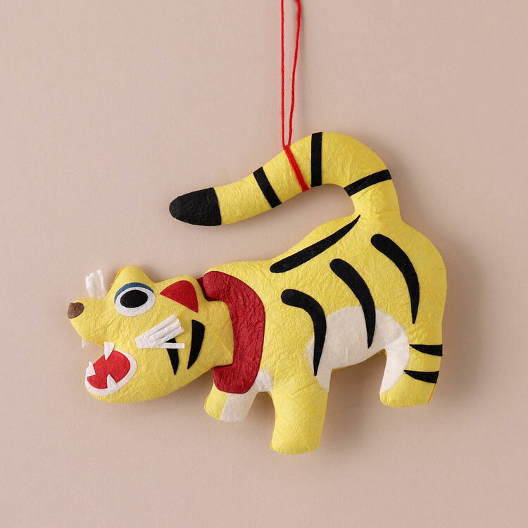 トラ 虎 和紙 オーナメント 押絵 つるし飾り 首ふり虎 端午の節句 誕生日 節句 子どもの日 装飾 郷土玩具 和紙 日本製 ギフト タイガー tiger お祝...