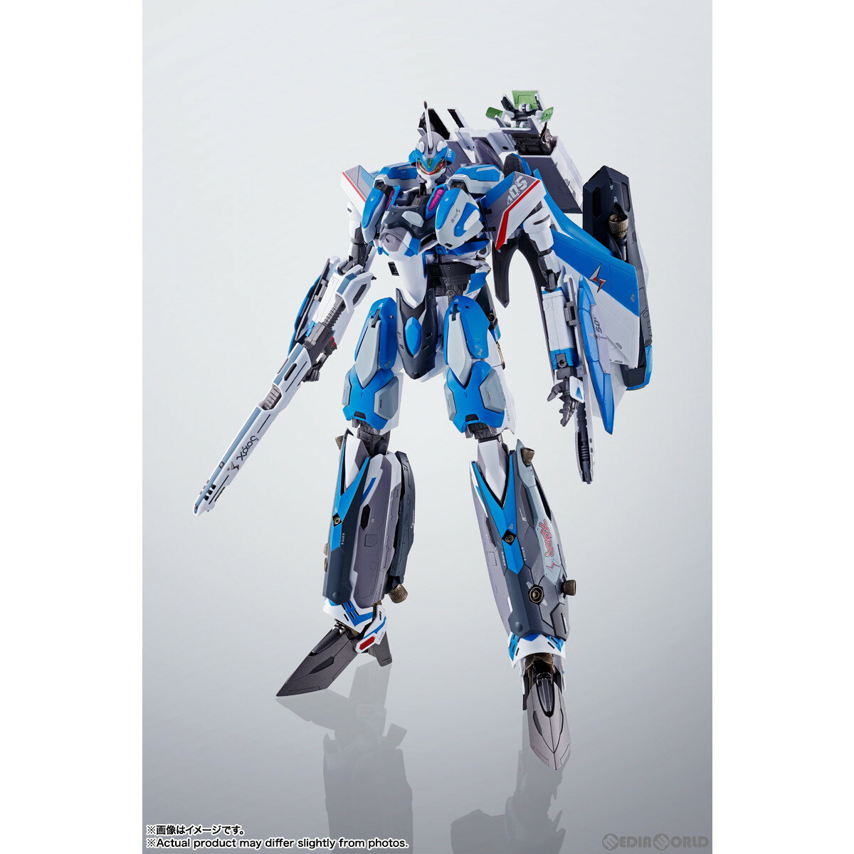 【予約安心発送】[TOY]DX超合金 VF-31J スーパージークフリード(ハヤテ・インメルマン機) リバイバルVer. マクロスΔ(デルタ) 完成トイ バンダイスピリッツ(2024年9月)