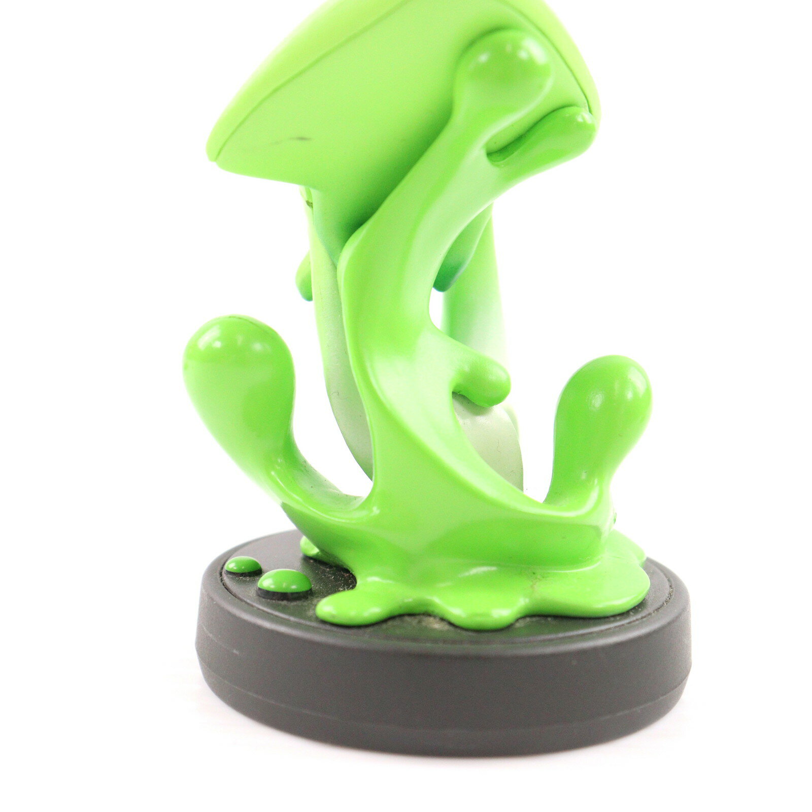 【中古】 amiibo イカ【ネオンパープル】 (スプラトゥーンシリーズ)
