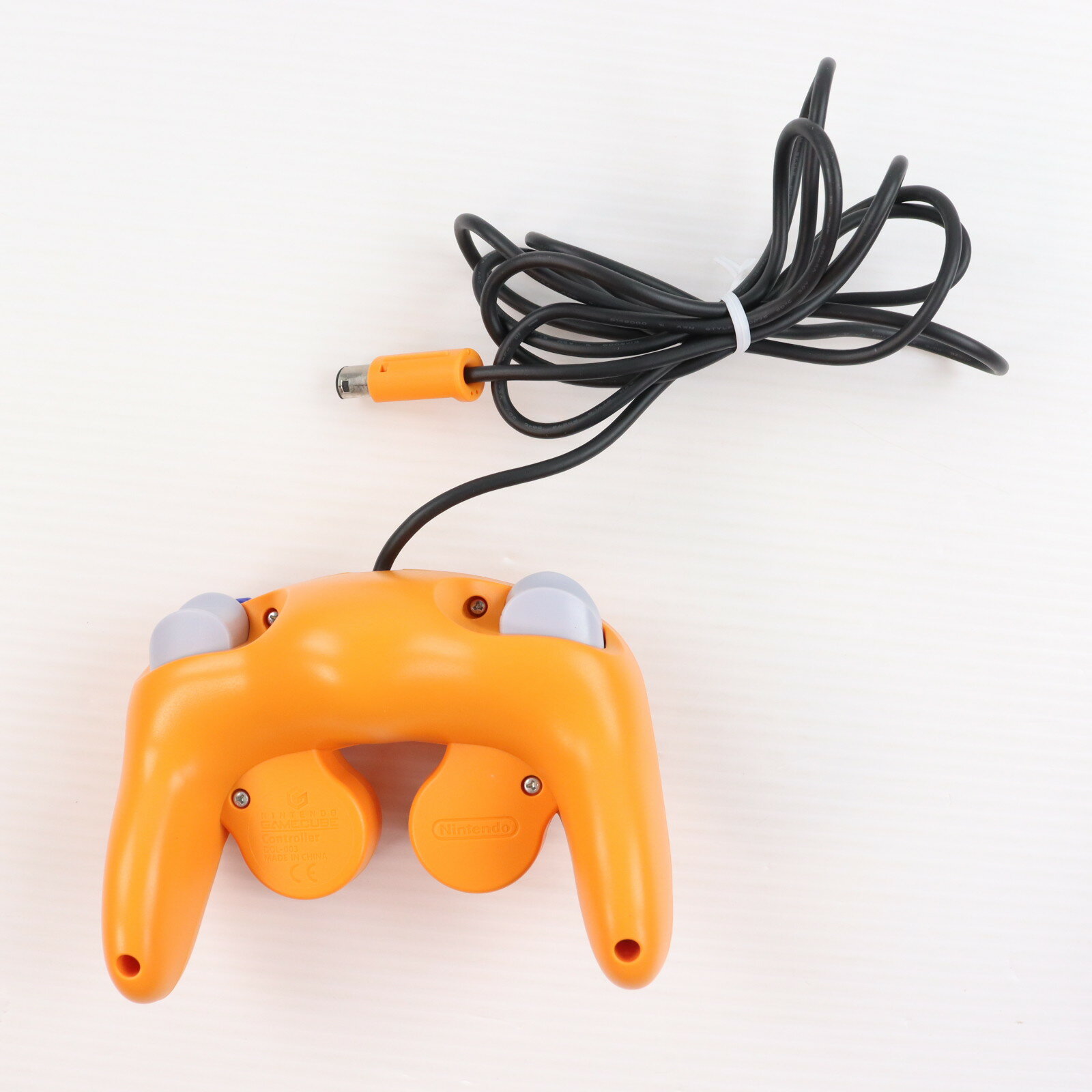 【中古】[ACC][GC] ニンテンドー ゲームキューブ コントローラ オレンジ 任天堂(DOL-A-CO)(20011121)