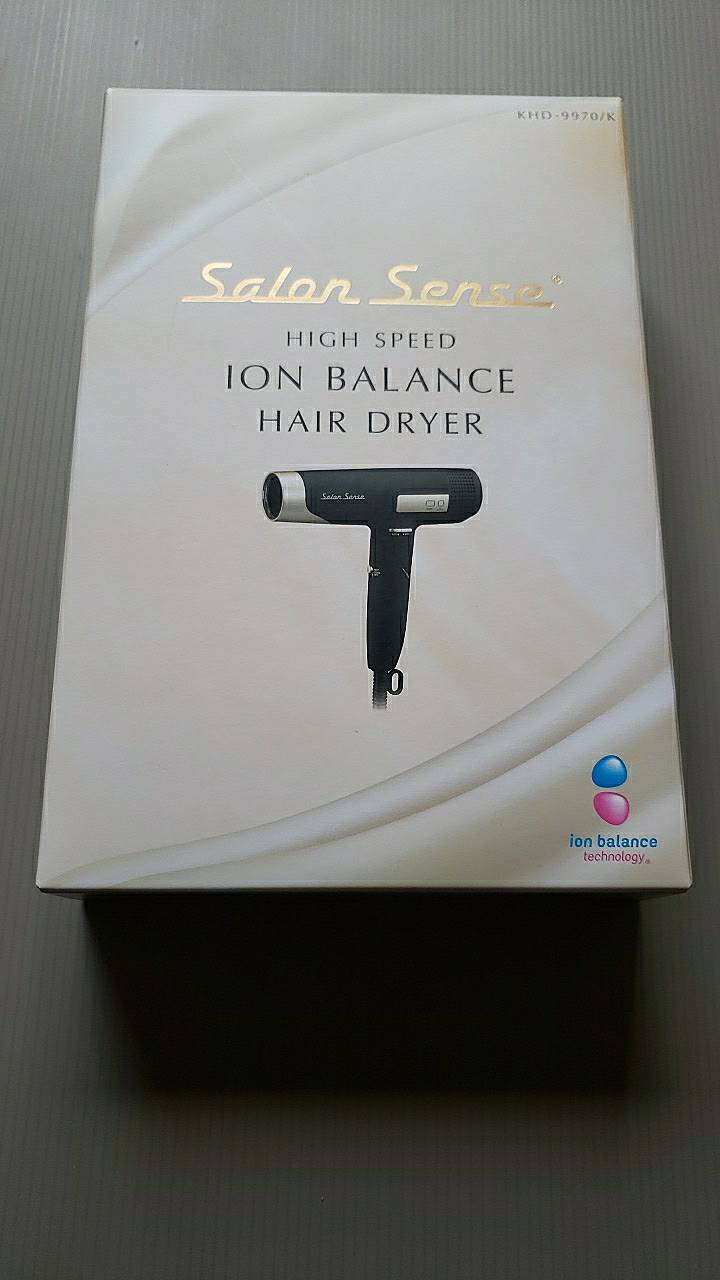 乐天商城 - コイズミ ヘアドライヤー イオンバランス ハイスピード サロンセンス ブラシレスDCモーター 温冷自動切替 5段階風量調節 スカルプ機能 コンパクト 折りたたみ式 ブラック KHD-9970/K