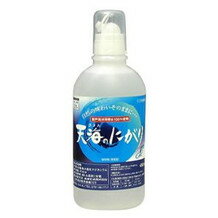 室戸の海洋深層水を100%使用したにがり水です。 ご飯や味噌汁、漬物、煮物などに数滴加えるとひと味ちがうコクとまろやかさが出ます。素材の持つ旨みや甘味を引き立ててくれます。 名称 マグネシウム 内容量 450g 原材料 海水(海洋深層水) 栄養成分表 （100mLあたり）マグネシウム 950mg、ナトリウム 330mg、カリウム 290mg、カルシウム 1-2mg 使用方法 天海のにがりの上手な使い方【ご飯、味噌汁などに】お米3合に「天海のにがり」10〜30mlを目安に使用するとご飯はふっくらつやつやに。普段の食事で簡単にマグネシウム補給ができる優れものです。味噌汁4人前に対して「天海のにがり」約20mlを入れるだけで、コクと旨みのある美味しい味噌汁が出来ます。味噌を添加するときに入れ、よくかき混ぜてください。【ダイエットに】200ccのお水に「天海のにがり」を5ccいれ、よくかき混ぜて、1日1杯を目安にお召し上がり下さい。【鶏唐揚げ】お肉の下ごしらえに数滴加えるとジューシーに。【その他】もちろん市販の無調整豆乳に加えて豆腐づくりが楽しめます。目安として、無調整豆乳200mlに対して「天海のにがり」を10-12mlを加え、かるくかき混ぜた後、フタをして蒸し器にて蒸してください。 ♪ 保存方法 直射日光・常温で保管してください。 広告文責 お客様相談センター 0776-34-6645 お電話でのお問い合わせの受付時間は、 月〜金（祝日除く）10時〜19時になります メーカー（製造） 赤穂化成株式会社兵庫県赤穂市坂越329お客様相談室0120-40-4139 区分 日本製・食品