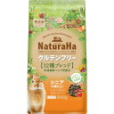 ◆特　長◆ うさぎの健康を考えて、チモシーを主原料に小麦を一切使用せず、低カロリー*に仕上げました。*メーカー製品比■グルテンフリー小麦グルテンは粘着性と弾性を持ち、消化管内で被毛と絡まり毛玉を形成する要因になるともいわれています。ナチュラハは胃腸の健康維持に配慮したグルテンフリーフードです。■チモシーを主原料高繊維・低カロリーのチモシーを第一主原料に使用し、お腹の健康維持に配慮しています。■12種の和漢植物・ハーブ配合うさぎの食性と栄養バランスを考えて10種の和漢植物と、抗菌・抗酸化成分を含む2種のハーブを厳選しました。 【お客様へ】本商品は、賞味期限3ヵ月以上の商品をお届けしております。 ◆メーカー（※製造国または原産国）◆ 株式会社 マルカン ※製造国または原産国：日本 ◆対象動物種・年齢◆ うさぎ ◆給与方法・給与量◆ ・1日にうさぎの体重の3〜5％を目安にした総量を、朝と夕方2回に分けて与えてください。・与える量はペットの年齢・体重・運動量・体調にあわせて様子をみながら調整してください。・本品と併せて牧草をいつでも食べれるようにしてください。・新鮮な水を用意し、いつでも飲めるようにしてください。・本品に加えて、野菜・果物・専用のおやつなどを組み合わせ、幅広い食材から栄養を摂ることをおすすめします。・フードが変わると警戒し、本品をあたえてもすぐには食べないことがあります。このような時は、いま与えているフードに混ぜると徐々になれてよく食べるようになります。 ◆原材料・成分◆ 【原材料】チモシー、アルファルファ、米粉、乾燥おから、タピオカ澱粉粕、脱脂大豆、脱脂米糠、タピオカ澱粉、セルロース、ビール酵母、ブドウ糖、りんご繊維、植物抽出発酵エキス、オリゴ糖、酵母抽出物(ヌクレオチド源)、桑の葉、枇杷の葉、オオバコ、タンポポ、カモミール、ローズマリー、グルコサミン、乳酸菌、ハトムギ、アズキ、ハス果実、オオバコ種子、オタネニンジン、カンゾウ、ミネラル類(塩化ナトリウム、硫酸亜鉛、硫酸銅、硫酸コバルト、ヨウ素酸カルシウム)、アミノ酸類(DL-メチオニン、L-トリプトファン)、ビタミン類(コリン、ナイアシン、C、E、パントテン酸、B6、A、B2、葉酸、ビオチン、D3)【保証成分】粗たん白質12.0％以上、粗脂肪2.0％以上、粗繊維20.5％以下、粗灰分9.0％以下、水分10.0％以下、カルシウム0.5％以上、リン0.3％以上【エネルギー】約240kcal/100g ◆保存方法◆ ・お買い上げ後は直射日光、高温多湿な場所を避けて常温で保存してください。・開封後は必ず袋の口を閉じて、直射日光の当たる場所や高温多湿な場所を避け、冷暗所で保存してください。また開封後はなるべく早く与えてください。 ◆使用上の注意◆ ・本品はうさぎ専用です。お子様が誤食しないようにご注意ください。・お子様がペットに与えるときは、安全のため大人が監視してください。・お子様やペットがふれない場所で保存してください。・ペットが食べているときは、目を離さないようにしてください。 【ご注意1】この商品はお取り寄せ商品です。ご注文されてから発送されるまで約10営業日(土日・祝を除く)いただきます。 【ご注意2】お取り寄せ商品以外の商品と一緒にお買い上げの場合は、全ての商品が揃い次第の発送となりますので、ご了承下さい。 ※メーカーによる商品リニューアルに伴い、パッケージ、品名、仕様（成分・香り・風味 等）、容量、JANコード 等が予告なく変更される場合がございます。予めご了承ください。 ※商品廃番・メーカー欠品など諸事情によりお届けできない場合がございます。 ※ご使用期限またはご賞味期限は、商品情報内に特に記載が無い場合、1年以上の商品をお届けしております。 商品区分：【ペットフード】【広告文責】株式会社メディスンプラス：0120-205-904 ※休業日 土日・祝祭日文責者名：稗圃 賢輔（管理薬剤師）