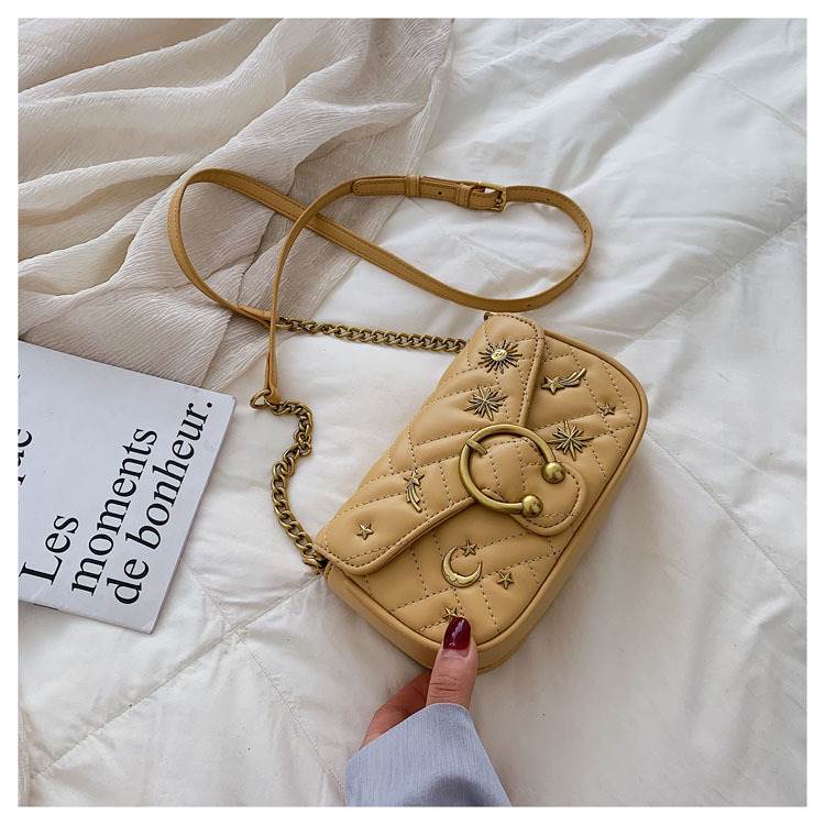 【P2倍&クーポン有】高級感カバン ショルダーバッグ 4カラー レディース トートバッグ 肩掛け 上品 斜めがけ スモールバッグ 星 3