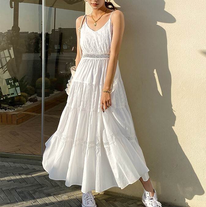 【P2倍&クーポン有】ワンピース ティアード キャミソール キャミワンピ 夏 ロング丈 マキシ丈 腕出し デコルテきれい 鎖骨きれい フレア 背中空き ハイウエ...